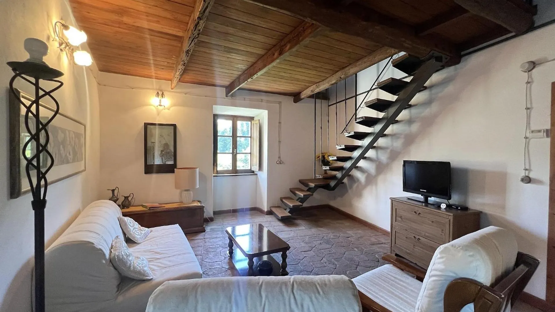 Flat With Heated Hot Tub And Shared Pool Apartment Casola in Lunigiana 0*,