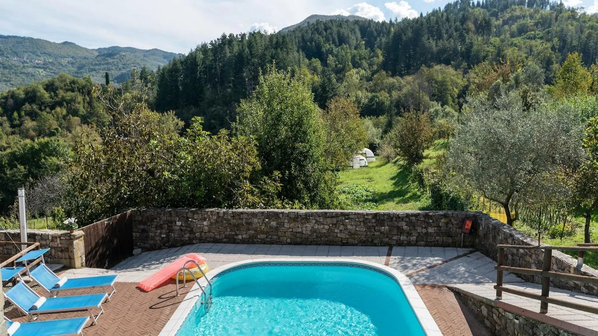 Flat With Heated Hot Tub And Shared Pool Apartment Casola in Lunigiana