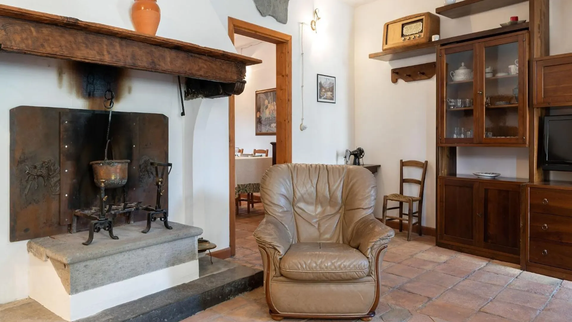 Apartmán Flat With Heated Hot Tub And Shared Pool Casola in Lunigiana